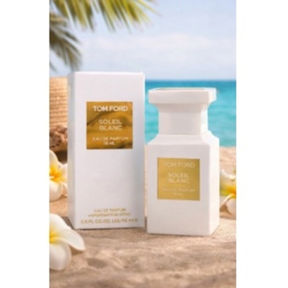 Tom Ford Soleil Blanc Eau de Parfum Mini Travel Spray Size 15mL - Picture 2 of 8